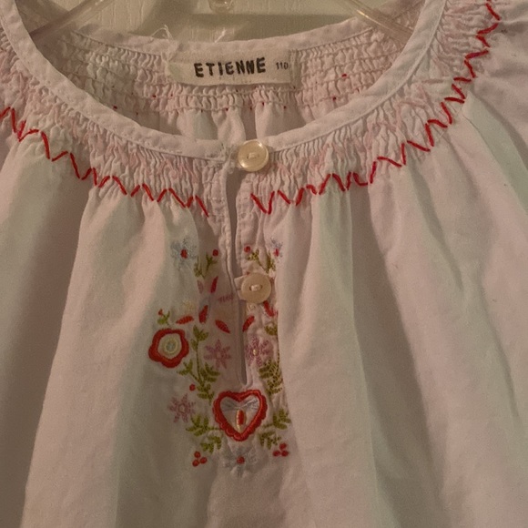 Etienne girls embroidered dress - Picture 2 of 4